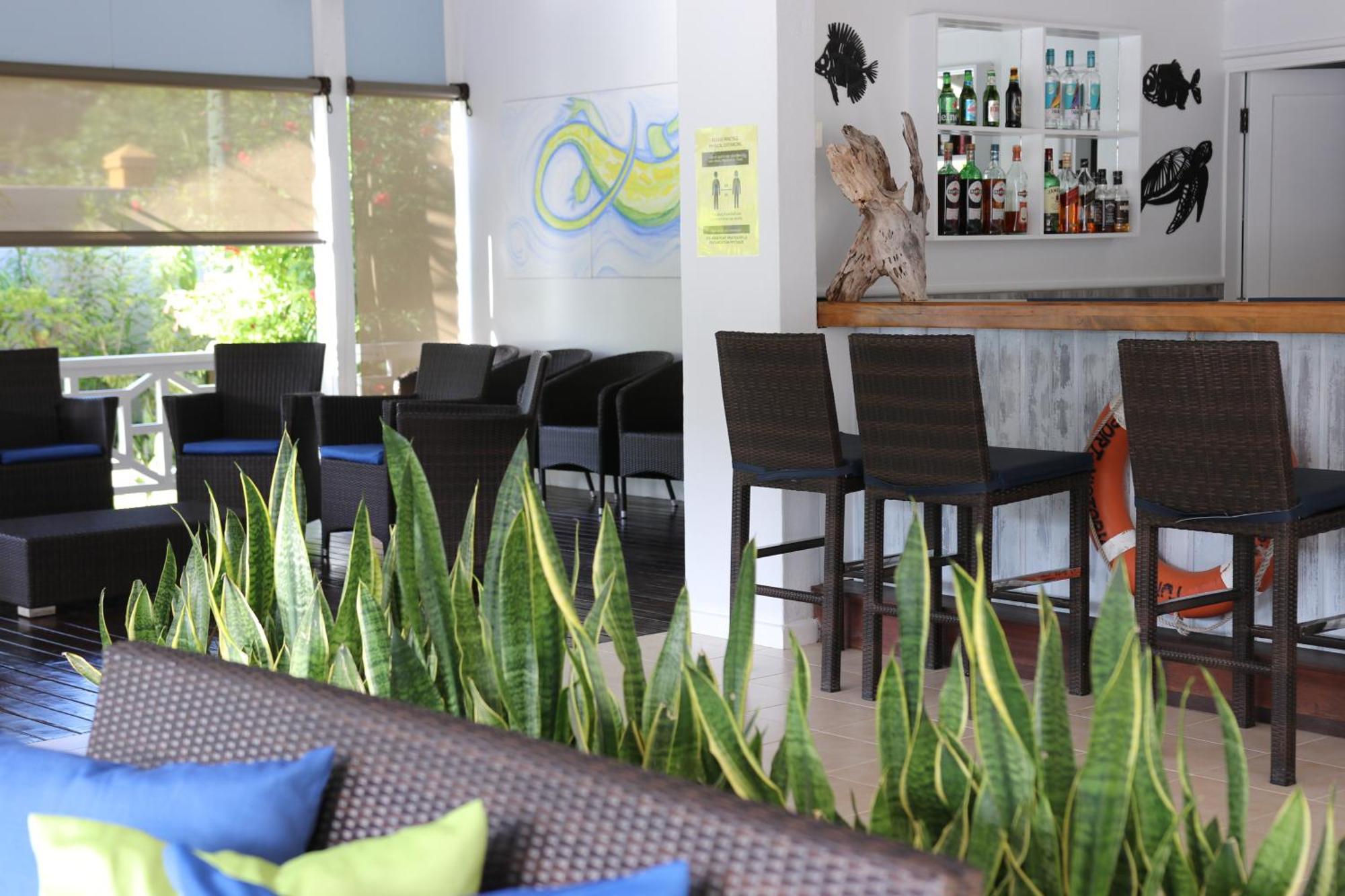 La Roussette Hotel Anse aux Pins